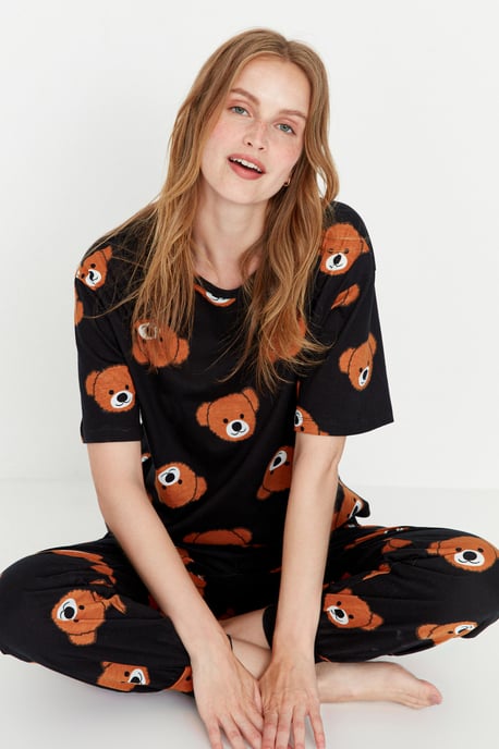Trendyol Femmes Vélo Collier Pyjama Ensemble 2 pieces - Image 4
