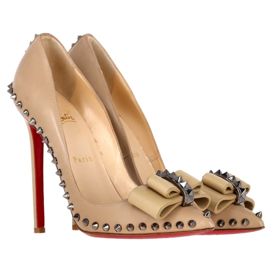 Christian Louboutin Lucifer 120 Studded Pumps aus Nude-Leder - Image 4