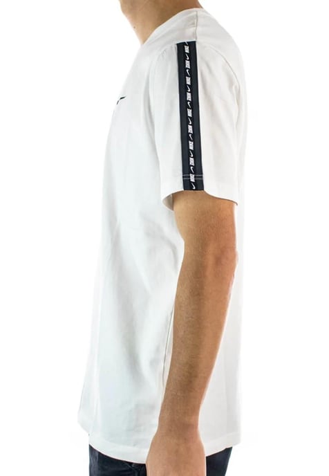 Nike Sportswear Repeat T Shirt Club in Weiß - Image 4
