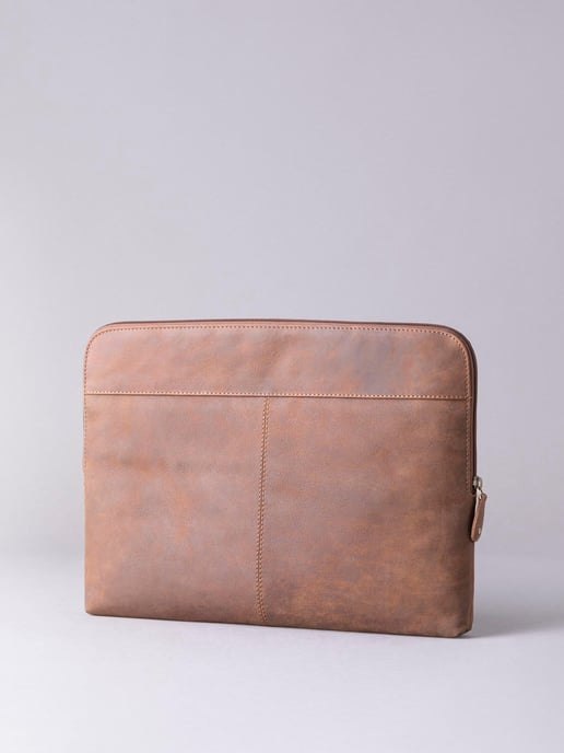 Hunter Leather Laptop Sleeve in Tan