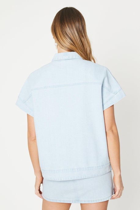 Sleeveless Denim Jacket - Image 3