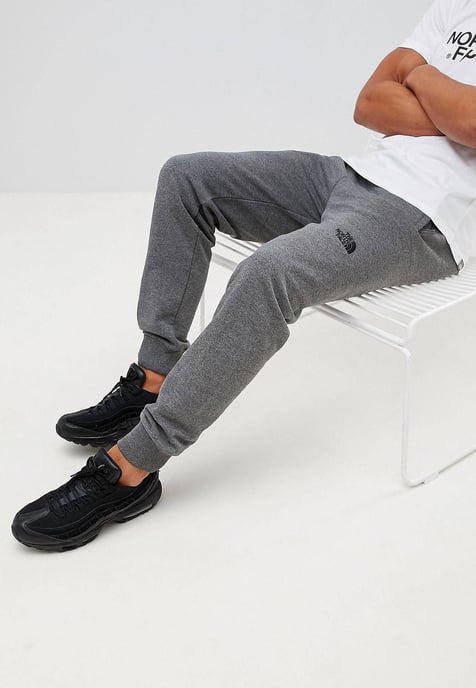 The North Face NSE Herren Fleece Cuffed Jogger Pant Grau - Image 4