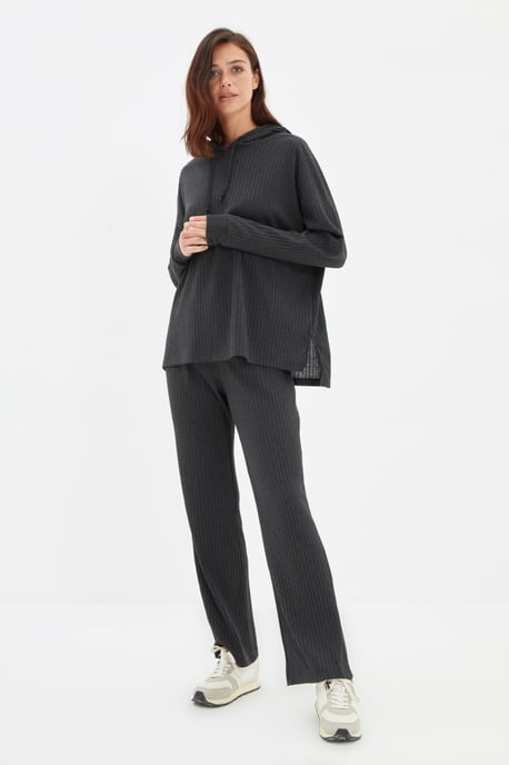 Trendyol Femmes Encapuchonné Pyjama Ensemble - Image 1