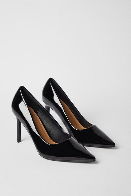 Dash Pointed Court Shoes