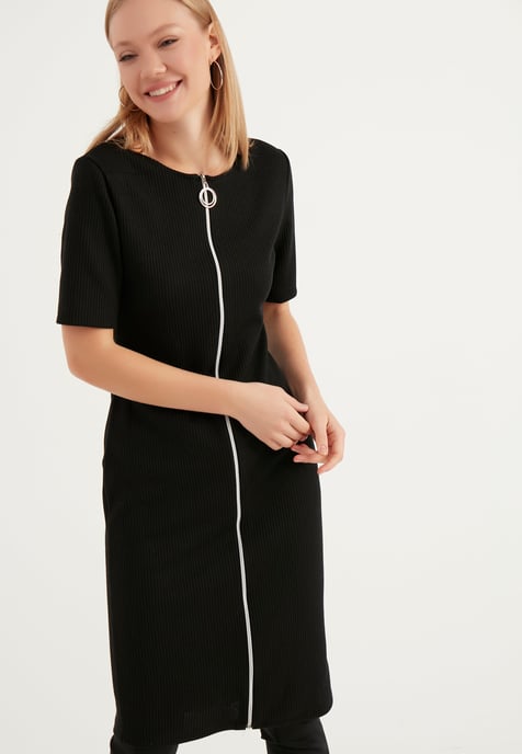 Kleid mit Reißverschlussdetails - Image 4