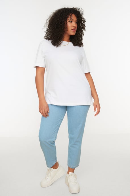 Cool Comfort Plus Size T-Shirt in Weiß - Image 4