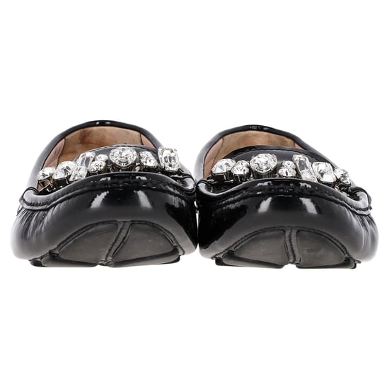 Miu Miu Loafers mit Kristall-Details aus schwarzem Lackleder - Image 3