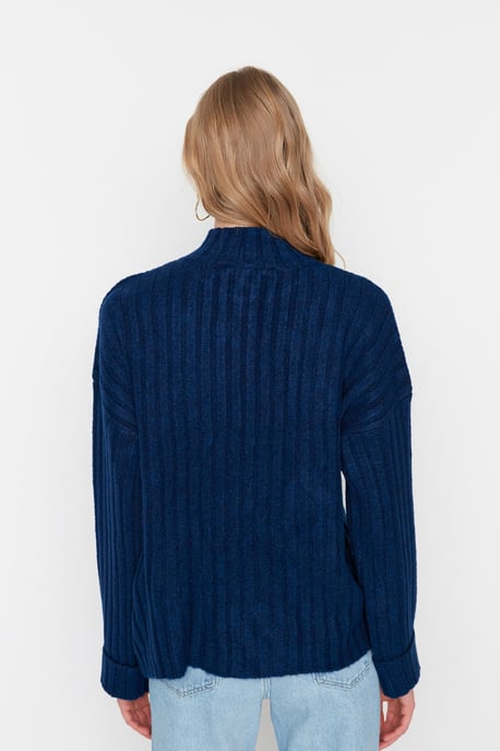 Trendyol Damen Gerade Gestrickter Pullover - Image 5