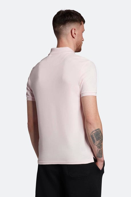 Das Lyle & Scott Bio-Poloshirt ist ein klassisches Stück, das in den Kleiderschrank eines jeden Mannes gehört. Dieses Herren-Poloshirt mit unserem kultigen Steinadler-Branding ist aus Bio-Baumwolle gefertigt und eignet sich sowohl für elegante als auch fü - Image 5
