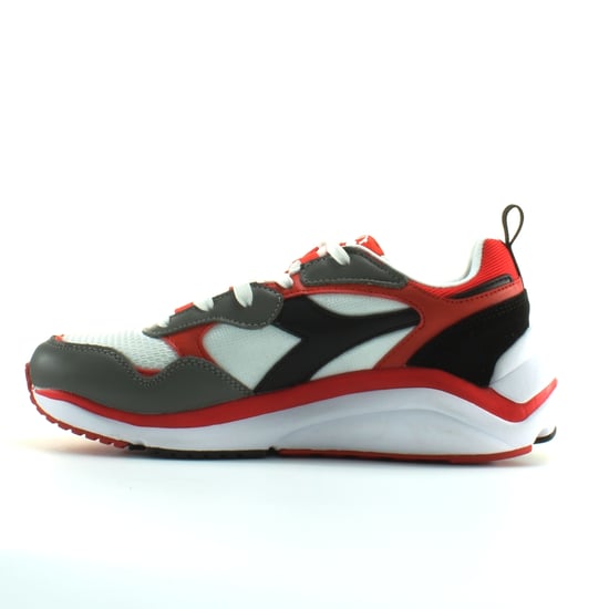 Diadora Whizz Run Mens White/Red Trainers