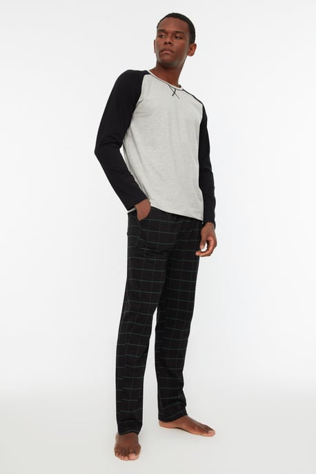 Trendyol Hommes Vélo Collier Pyjama Ensemble - Image 1