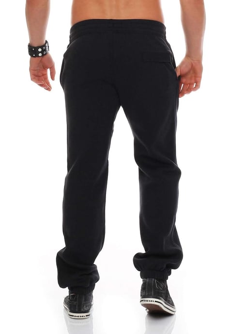 NIKE Herren-Jogginghose â€žClub Swoosh Cuffâ€œ in Schwarz - Image 3