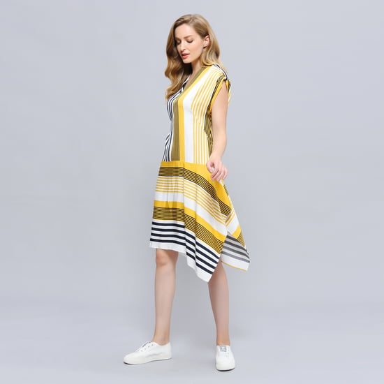Spielkleid mit Streifendruck - Image 4