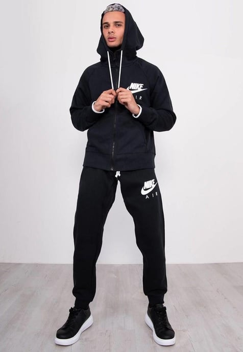 Nike Air Herren Zip Up Trainingsanzug in Schwarz - Image 1
