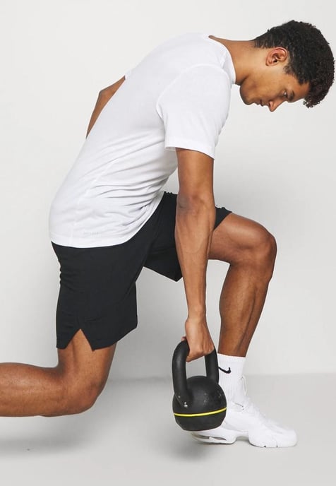 Nike Pro Dri Fit Herren-T-Shirt in Weiß - Image 3