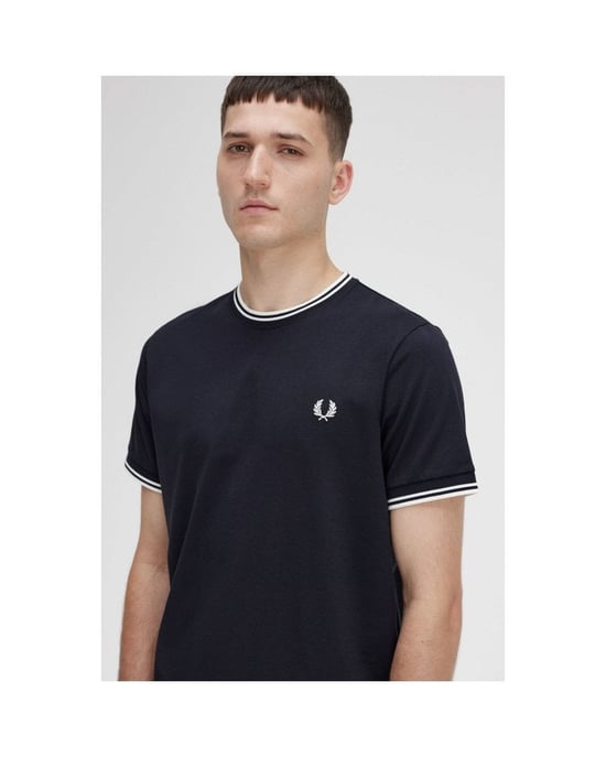 Fred Perry Schwarzes T-Shirt Mit Zwei Spitzen - Image 3