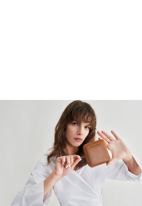 Smooth Leather Square Zip Purse