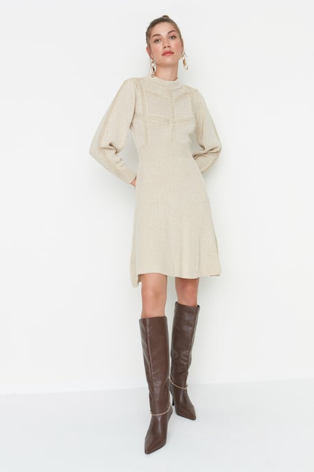 Trendyol Femmes  Vélo Collier Une ligne Robe - Image 1