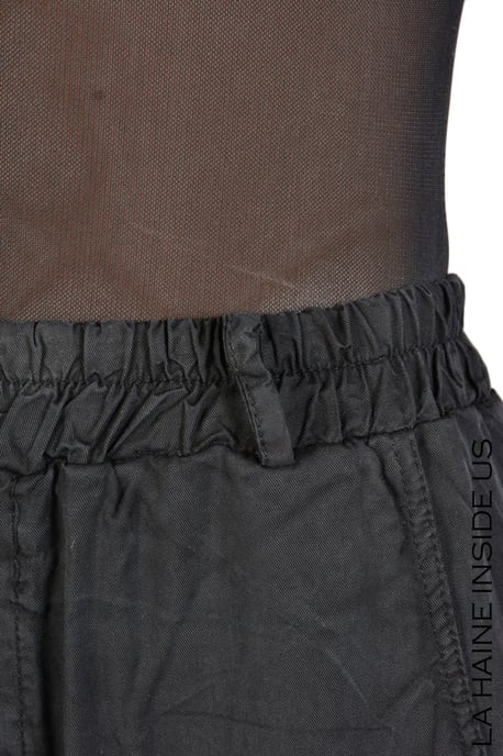 La Haine Inside Us Shorts Faye Unisex Herren schwarz - Image 5
