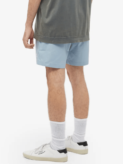 Amiri Core Logo Swimshorts in Blau - Image 4