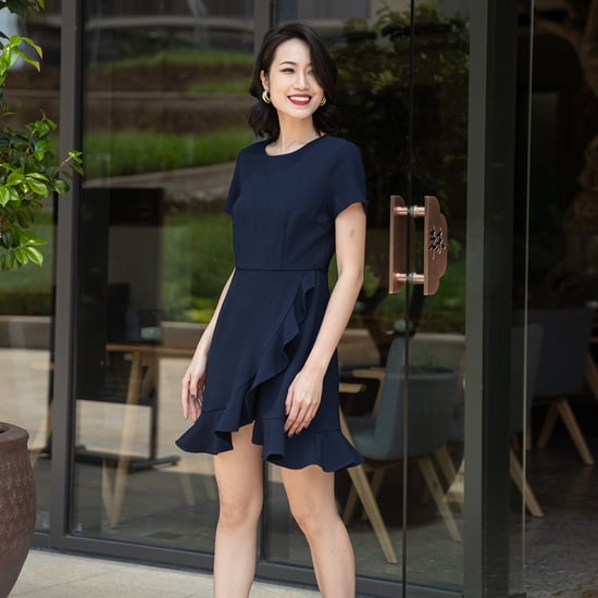 Kurzes Skaterkleid mit Rüschen - Image 5
