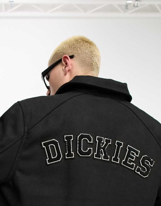 Dickies – Unisex-Collegejacke „West Vale“ in Schwarz mit aufgesticktem Logo auf der Rückseite - Image 3