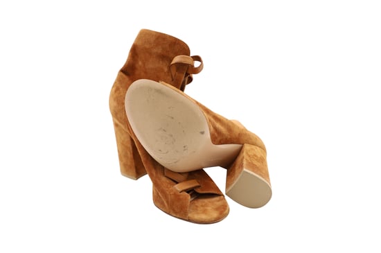 Gianvito Rossi Brooklyn Peeptoe-Stiefeletten aus braunem Wildleder - Image 6