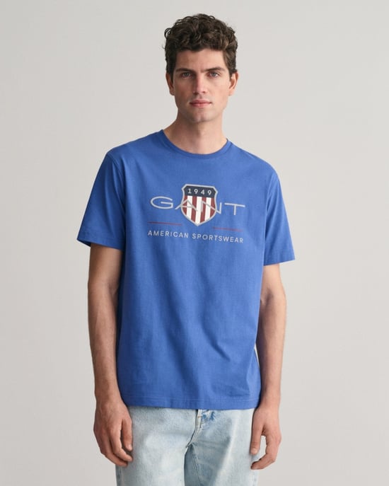GANT Herren Regular Fit Kurzarm Archiv-Schild T-Shirt - Image 1