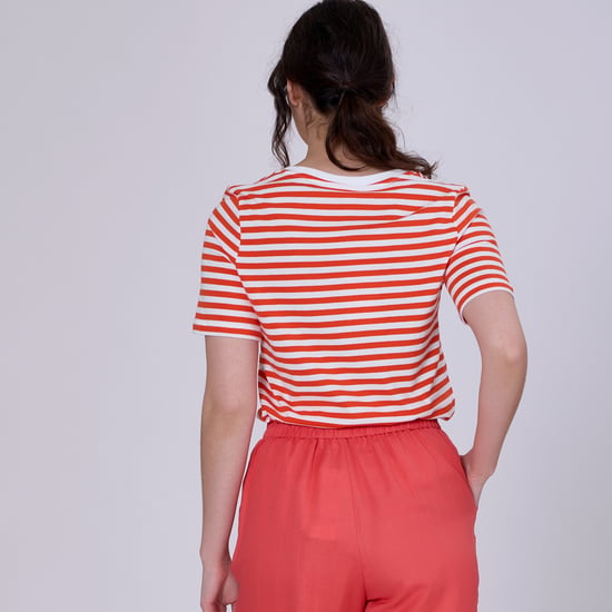 Gestreiftes Baumwoll-T-Shirt mit V-Ausschnitt - Image 3