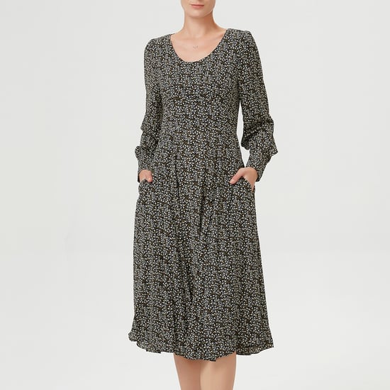 Tailliertes Blusenkleid mit Liberty-Print und tiefem Rückenausschnitt - Image 6