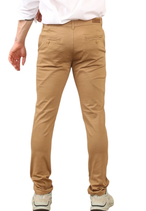 MYT Herren Slim Fit Chinos in Tan - Image 2