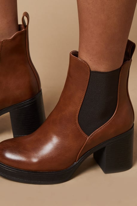 Round Toe Platform Ankle Boots - Image 4