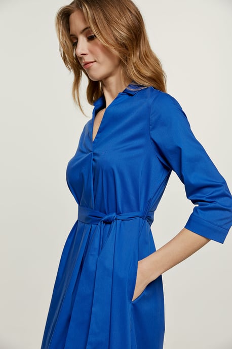 Königsblaues Midikleid mit Gürtel - Image 4