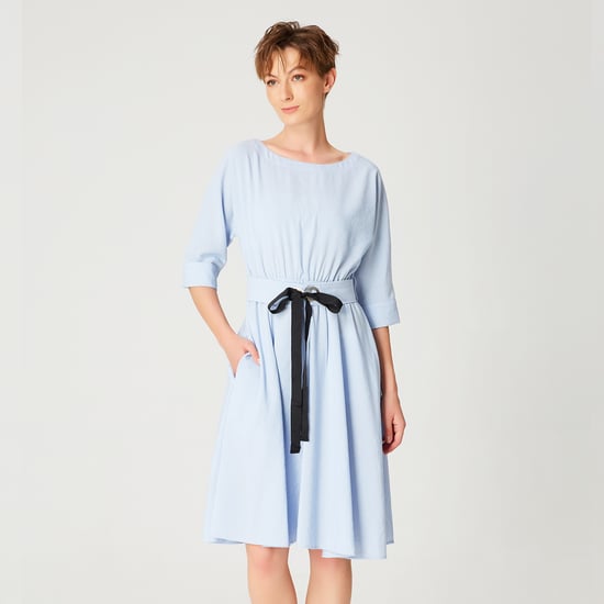 Ausgestelltes Kleid mit breitem Gürtel - Image 1