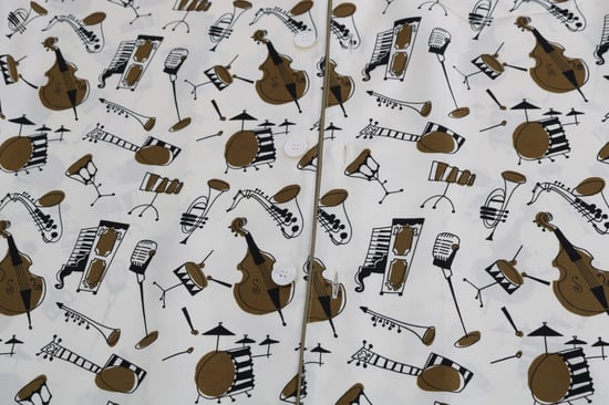 Dolce & Gabbana Weißes Seidenhemd mit JAZZ-Motivdruck - Image 5
