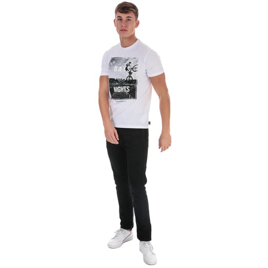 T-Shirt Graphic Logo - Image 3