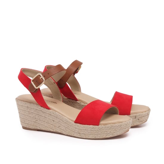 María Barceló Ankle Strap Summer Sandals in Red