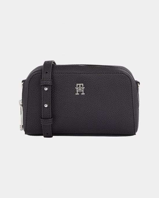 Tommy Hilfiger TH Emblem Crossover Tasche - Image 1