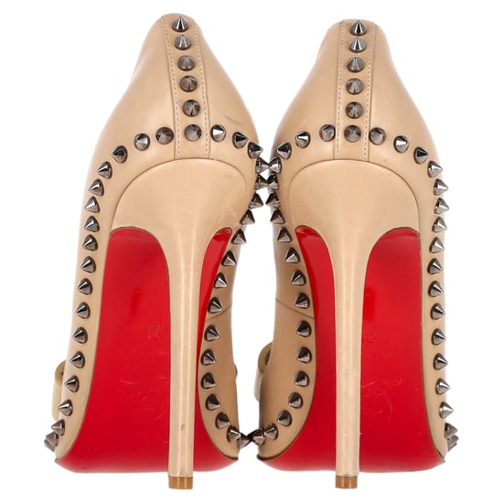 Christian Louboutin Lucifer 120 Studded Pumps aus Nude-Leder - Image 5