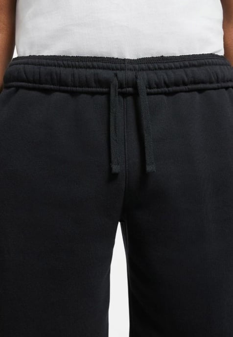 Nike Club Herren-Cargoshorts in Schwarz - Image 3