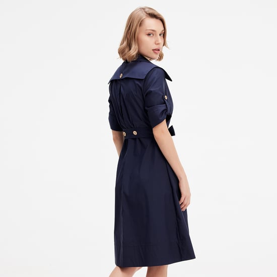 Trenchcoat-Kleid aus Baumwolle - Image 4