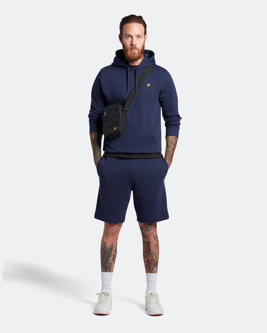 Lyle & Scott Pullover-Hoodie Plus in Marineblau - Image 4