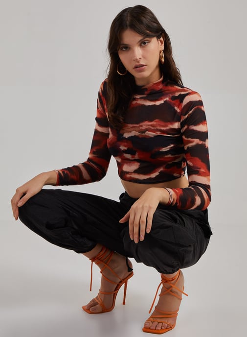 Smudge Print Mesh Long Sleeve Top