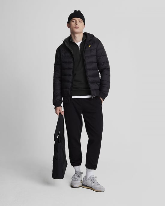 Lyle & Scott Herren Bestickter Viertelreißverschluss Sweatshirt - Image 3
