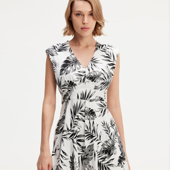 Tropical print sleeveless midi dress