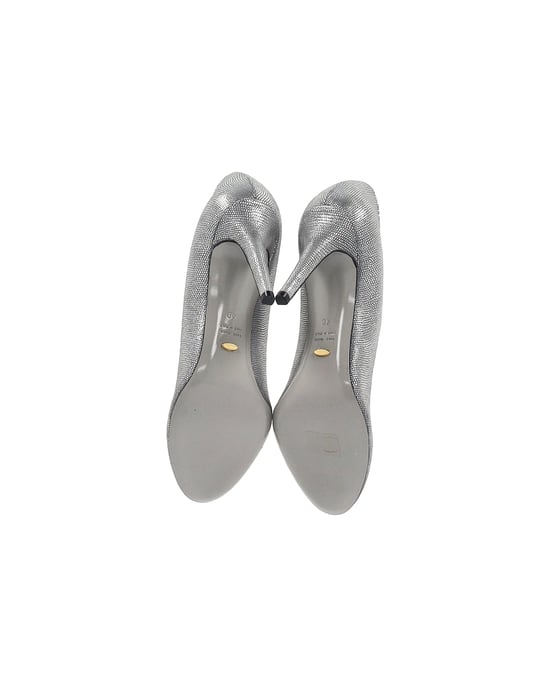 Sergio Rossi Pumps mit runder Spitze aus silbernem Leder - Image 6