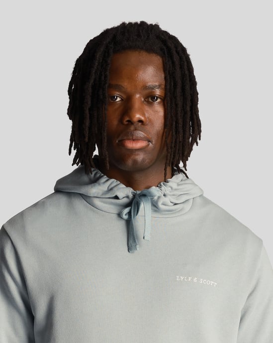 Herren-Hoodie mit Lyle & Scott Loopback-Stickerei in Blau - Image 4