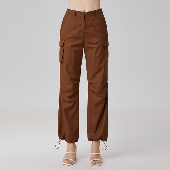 Cargohose mit Kordelzug am Knöchel - Image 3