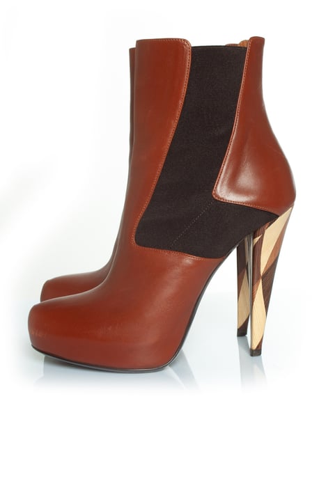 Stiefel mit versteckter Plateausohle aus cognacfarbenem Leder - Image 2