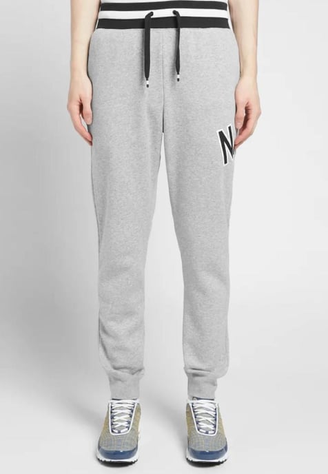Nike Air Herren Zip durch Trainingsanzug Set voll in grau - Image 5